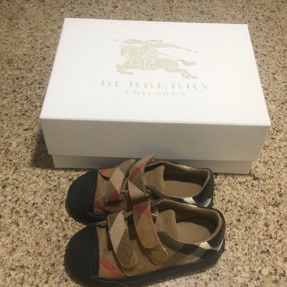 Burberry Kids Shoe